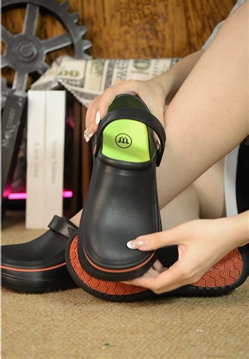 The Secret of Top Restaurant Chefs: Good Shoes Are More important Than a Good Knife#ChefShoes##NonSlipShoes#ComfortableShoes#TikTokMadeMeBuyIt#KitchenShoes