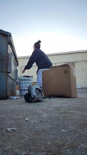 kailangan lusubin ang dumpster | Asianmama Dumpster Diving