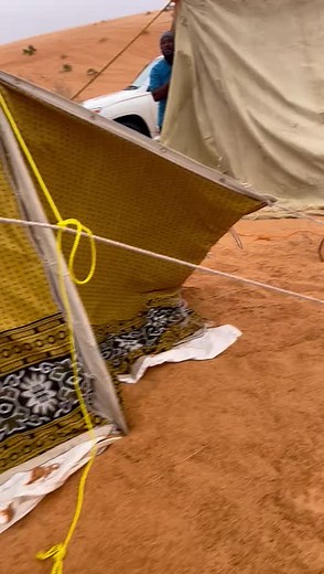 Setting Up a Tent in the Desert: A How-To Guide