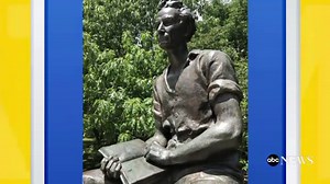 A statue of a sexy young Abraham Lincoln is drawing fans