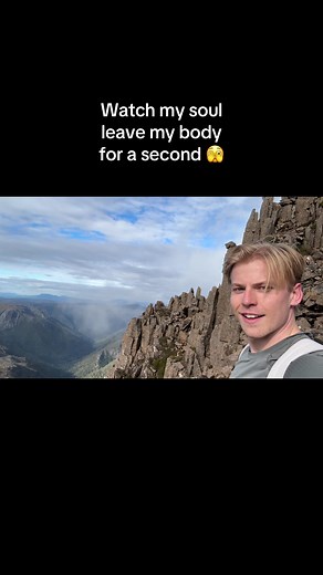 Tasmanian mountain winds out to get me smh #mountainclimbing #vlog #verticaldrama