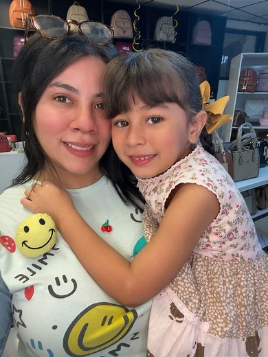 7.3K views · 105 reactions | Por ahí viene febrero y estamos listos con los mejores estilos de carteras ✅ #reels2024 #flypシ #feels #carteras #reels | D-Yol Almacén de Distribución Al Por Mayor | Facebook