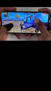 22K views · 261 reactions | 3 finger handcam gameplay solo vs squad poco x3 pro 60fps 120hz 360hz game turbo SD860 Prosecser 4kr | Pyare Gamer Official | Facebook