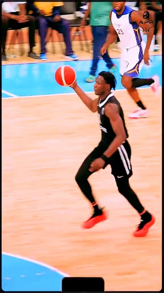 ʜᴏʟᴅ ʜɪᴍ ʙᴀᴄᴋ.