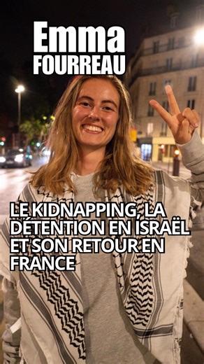 Après son retour en France, l’eurodéputée @emma.fourreau nous a accordé un nouvel entretien pour revenir sur sa participation à la mission humanitaire de la flottille Handala, arraisonnée par l’armée israélienne en eaux internationales alors qu’elle faisait route vers G@za. Elle raconte son kidnapping par l’interception du navire, son transfert à la prison de Givon avec les autres membres de l’équipage, humanitaires, soignants et élu·es internationaux, les conditions de détention, sa grève de la