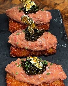 49K views · 79 reactions | Crispy rice meets spicy tuna & caviar  | MetDaan Cakes | Facebook