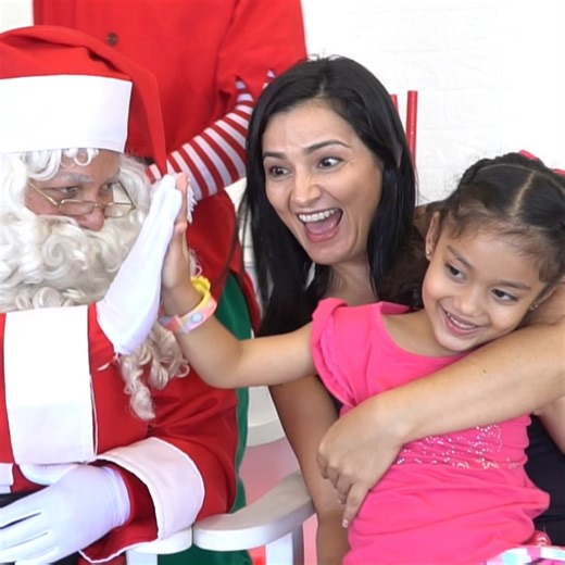 Inolvidables recuerdos hicimos juntos esta #Navidad. 🎅 ¡Celebrá estas fiestas con Walmart! | Walmart Costa Rica