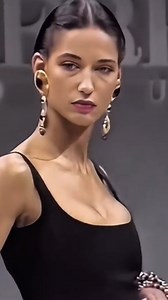 Marpessa Hennink walking @gianfrancoferreofficial_ Runway ♾ | Miguel Gascão