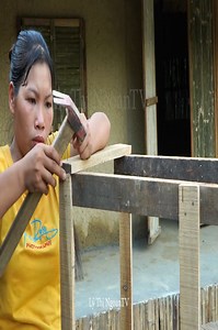 84K views · 2.7K reactions | Decorating the kitchen starts with a wooden table built by hand. #HandmadeHome #DIYDecor #KitchenInspo #WoodworkingLife #HomeSweetHome #CraftedWithCare | Infoworld | Facebook