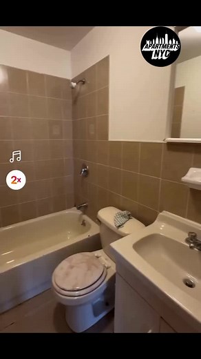 🛌 3 bed 2 bath 📍 Bed-Stuy, Brooklyn. 🤝 For rent 💵 $4,000 📧 Contact @nyc_apt_hunt if interested For more video tours visit apartmentsnyc.co (link in bio) @apartmentsnyc | Apartments NYC