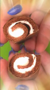 Can I turn a Little Debbie cake into a hyperrealistic cake?