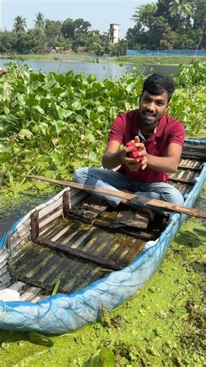 একেবারে অল্প খরচে নৌকা তৈরি।