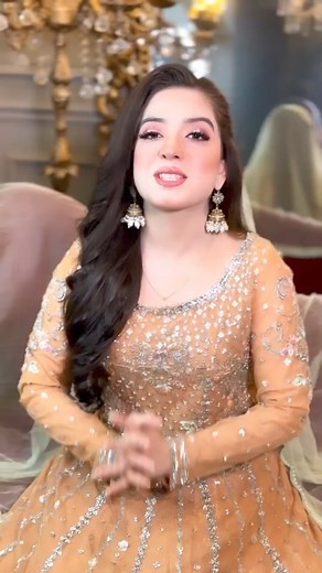 Arisha Razi Khan | Mnn.tv