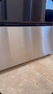 How to remove rust off stainless steel 👏✨ #nowyouknow #barkeepersfriend #scrubdaddy #scourdaddy #cleaning #cleaningmotivation #scrubbing #asmr #clean #beforeandafter #satisfying #thursday #mood #diy #housekeeping | Takes a Village Cleaning