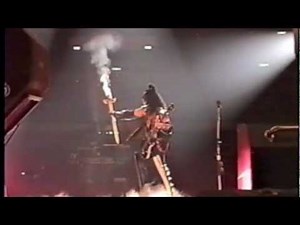Spiro Fire Breathing KISS Commercial Japan