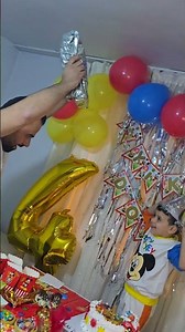 بابا ها ها ماما ها ها اليوم عيد ميلادي 🎊❤️🎁🤩