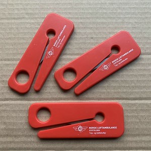 [Hot Item] OEM Promo Automotive Safety Plastic Car Safety Device Emergency Seat Belt Cutter