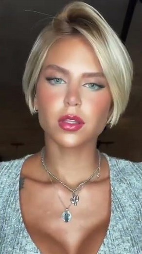 Unexpected Ending 😘 Did you see 🩲🌮 WOW 🔥 Hot DownBlouse