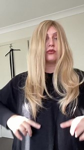 1.5K views · 18 reactions | Watch as Education Ambassador, @kim_stam, unboxes Brandy in Palm Springs Blonde ⁠ .⁠ .⁠ .⁠ #jonrenau #jonrenauwigs #humanhairwigs #wigwearingcommunity #hairlosssolutions | Jon Renau | Facebook