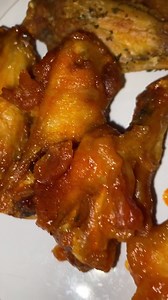 901 Wings fried hard mane!  #memphiswangs #shicken #goodbird #friedhard #honeyhot #seasoned #fries #dinner #checkplease | Kendall Bennett | Facebook