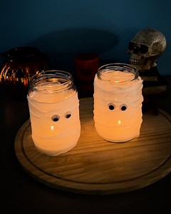 163K views · 147 reactions | Spooky mummy lanterns for Halloween decor 履‍♀️ | Nifty & Thrifty | Facebook