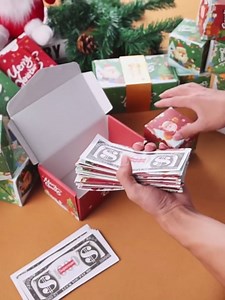 Jeffski Christmas Gift Box Explosion for Money, Surprise Pop-Up Cash Explosion Boxes, Unique Exploding Money Gift Box for Birthday Anniversary Valentine Proposal (Red, 26 Bounces)