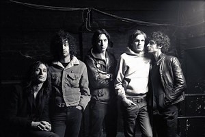 The Strokes estrena el video oficial para "The Adults Are Talking"