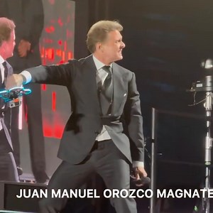 Un hombre busca una mujer 🎶🎶🎤🎶🎶 Luis Miguel 👑 ☀️ #LuisMiguelTour2024 #mexico 🇲🇽🇲🇽 | AMIGOS DE LUIS MIGUEL - CLUB OFICIAL PERU (Fundado en 1986)