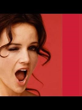 13 Sexy Photos of Carla Gugino