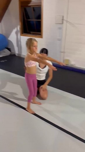 Want to learn to tumble? We have tumble specific classes on Thursdays and Fridays! Dm us for more info! ⭐️ | Acrobatics Plus