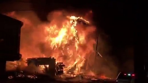 Major fire destroys historic building in downtown Magog | CBC News