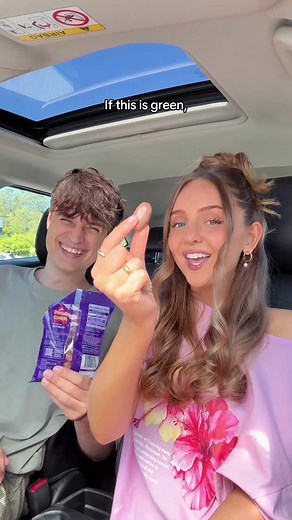 L'Oréal Paris Hyaluron Lip Tint Review & Best Friend Challenge