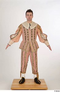 Male Medieval Costume reference - https://www.3d.sk/photos/showSet/id/7858/thumb/small/page/1 | Photo Reference for Artists