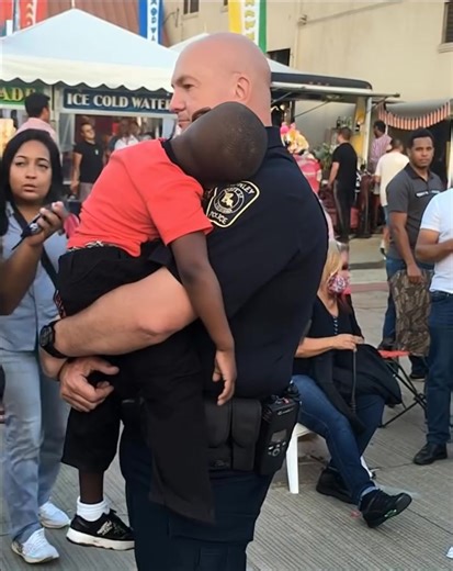 3K views | Eravamo al festival di Juneteenth — musica alta, food...