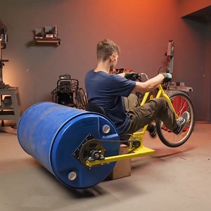 568K views · 383 reactions | Bike Getting A Roller Attachment | Amazing World & Architecture | Facebook