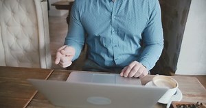 Young Successful Manager Having Interview New: stockbeeldmateriaal en -video's (rechtenvrij) 1014323387 | Shutterstock