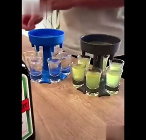 6 Shot Glass Dispenser and Holder Shot Dispenser for Filling Liquids, Bar Shot Dispenser, Cocktail Dispenser, Multiple 6 Shot Dispenser