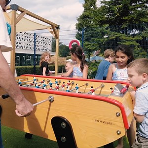 1.8K views · 32 reactions | Se reposer, se baigner mais surtout ...s'amuser  A  Clamart Plage  de nombreuses activités sont proposées pour tous les âges et tous les goûts 朗 | Ville de Clamart | Facebook