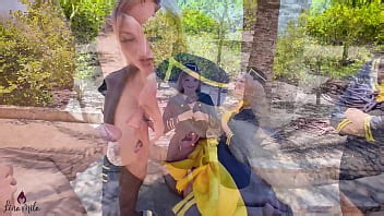 VIVERE NEI BAGNI DI BORDO?! HOSTESS MMFFF GRUPPO CHE FA PIPÌ CON TINA E ROSELLA SPORCHE ESTREMAMENTE!