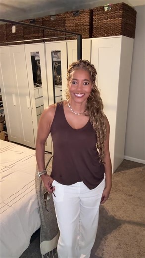 Linda Michele | Over 50 on TikTok