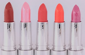 What is the ‘Lipstick Effect’ and Is It a Good Indicator of Recession?