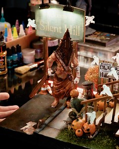 31K views · 875 reactions | How to Make Pyramid Head in a Silent Hill...