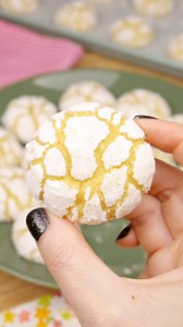 26K views · 1.1K reactions | Mais uma receita de biscoitinho craquelado, desta vez com sabor limão, fica crocante por fora e macio por dentro. Bora aprender! | Cook'n Enjoy | Facebook