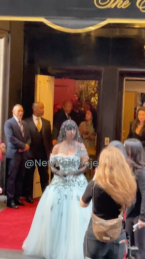  Sydney Sweeney - atriz americana mais conhecida por seus papéis...