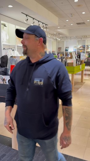 Sangertown Square mall Binzz preview!!!! | Warners binzz and more