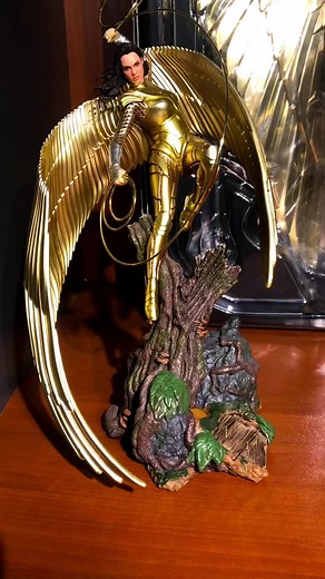 1.4K views · 17 reactions | WONDER WOMAN 1984. IRON STUDIOS Y HOT TOYS ¡DISPONIBLES EN TIENDA! | Organa Coleccionables | Facebook