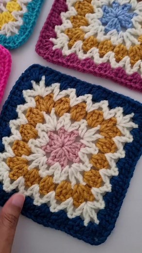 2.2K views · 58 reactions | ✨Solstice Granny Square pattern! Perfect for beginners - it's free & easy to make! https://www.crochetforyoublog.com/2023/03/crochet-solstice-granny-square/ | Crochet for you | Facebook