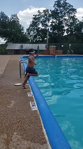 Cannonball contest winner youth | Tres Rios RV Resort