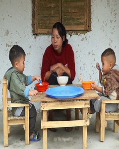 Preparing Pork Porridge for the Children. #porkporridge #congee #KidsCooking #familydinner #healthyfoodforkids | Videos Ave