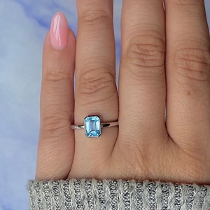 Blue Topaz Ring / Sterling Silver / Rhodium Vermeil / Healing Gemstone / Birthstone Jewelry / Gifts for Her / Oval Cut / Dainty BTZ-SR-251. - Etsy